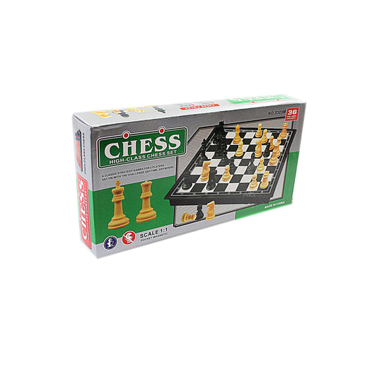 High Class Chess Set Ivory Black 36 Pieces Magnetic Board Small 19.3 x 19.3cm 3834 (Parcel Rate)