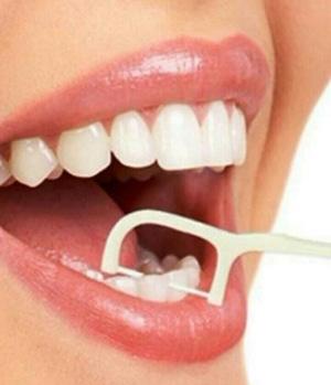 Smart Flexible Dental Floss Picks Care And Cleaner Teeth Ultra Fine Strip 50 Packs 5239 (Parcel Rate)